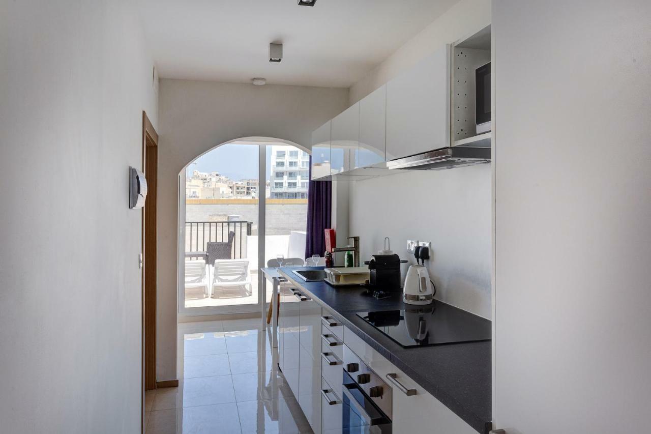 Apartament Cosy 1Br Penthouse With Terrace, Great Location Gzira Zewnętrze zdjęcie